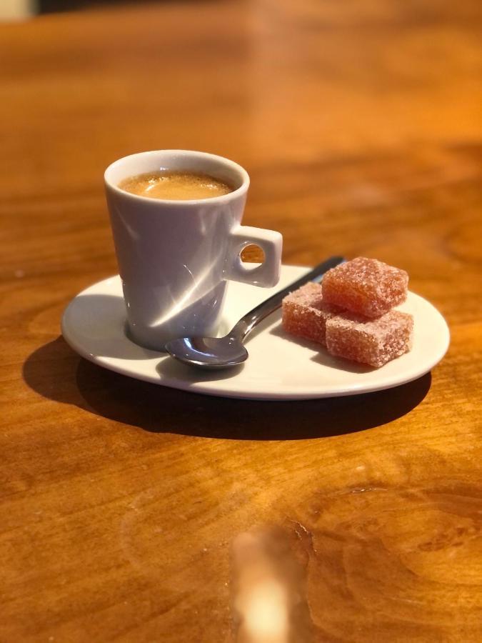 Cafe Cher-Mignon Et Chambres D'Hotes Chermignon-d'en Haut エクステリア 写真